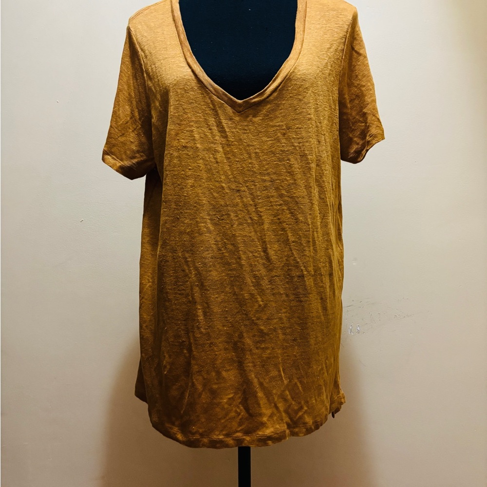 InCashmere Tan V-Neck Short Sleeve Top